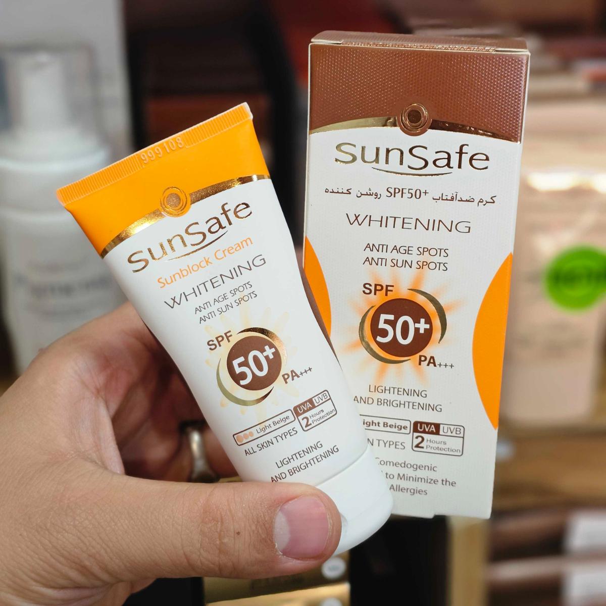 رنگی ( کرم پودری بژ روشن ) - کرم ضد آفتاب روشن کننده سان سیف spf50 