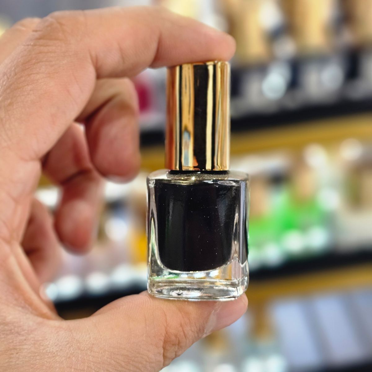 لاک ناخن سکرت پرتی کد 841